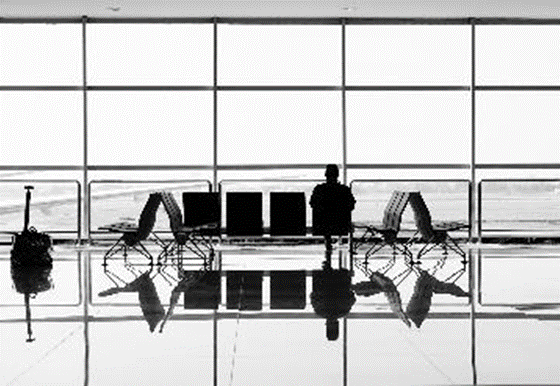 ✈ Travel Insurance for Flight Delays in the U.S.: Coverage & Claim Guide